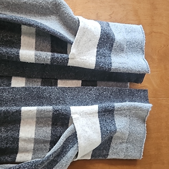 Womens Old Navy Cardigan - XSmall - Picture 3 of 5